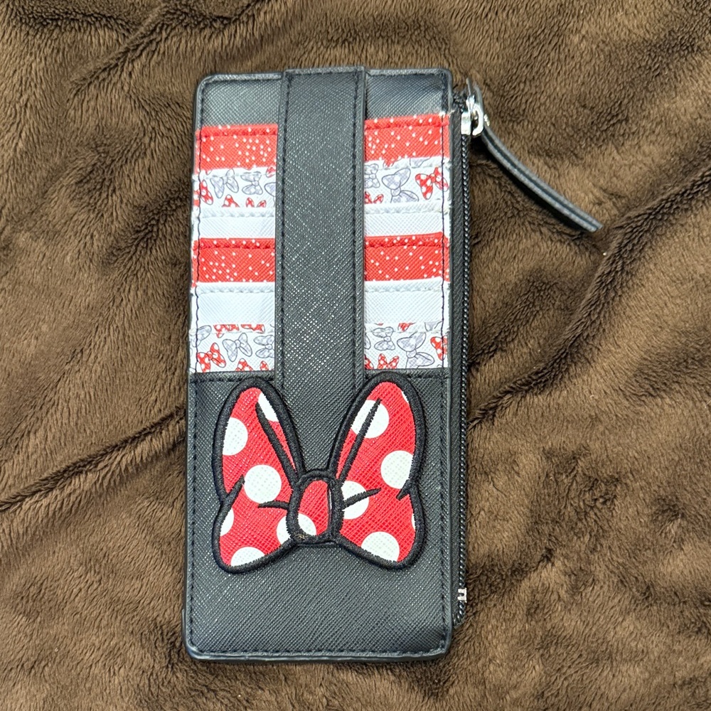Minnie Mouse credit card/id holder
